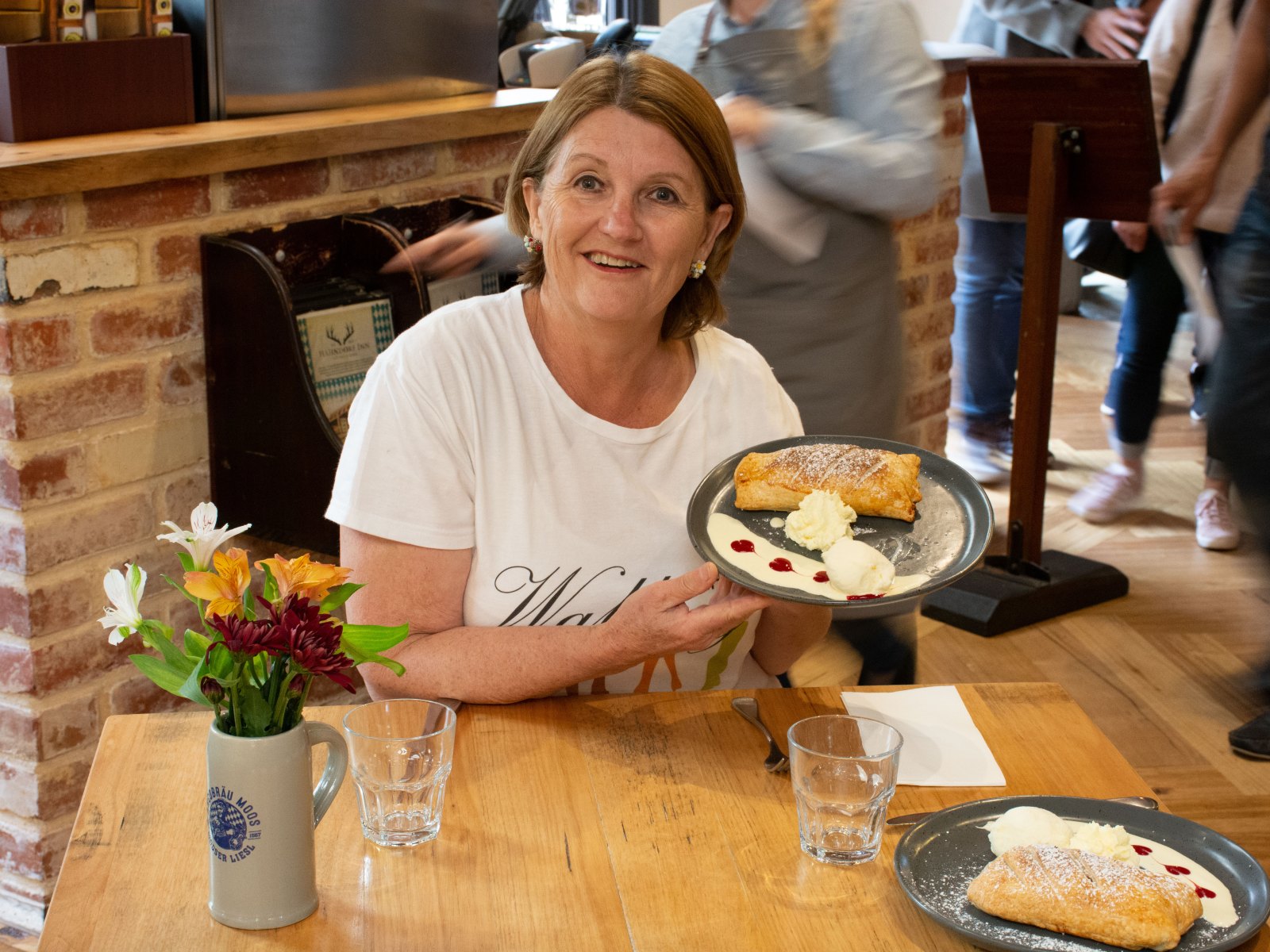 Sharon_Struddel Sharon displaying a Struddel she made